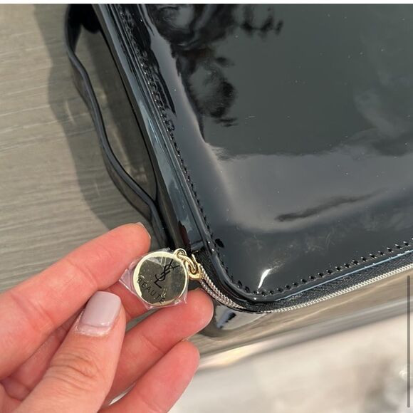 💫Flash Sale, FINAL PRICE💫YSL Beauty Cosmetics Case and goodies - Picture 6 of 10